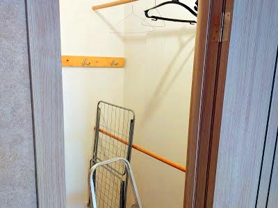 квартира за адресою Ревуцького вул., 7в