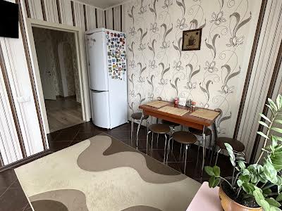 квартира за адресою Урлівська вул., 24
