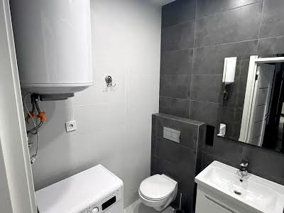 квартира за адресою Польова вул., 73