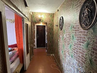 квартира по адресу Героев Днепра ул., 42-Б