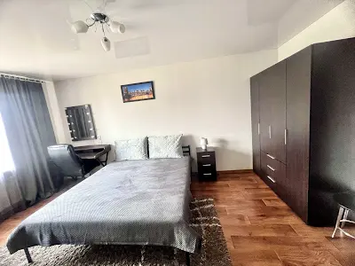 квартира за адресою Сергія Данченка вул., 5