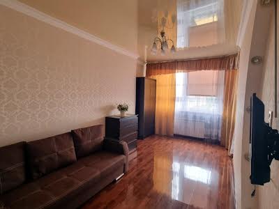 квартира за адресою Єлизавети Чавдар вул., 3