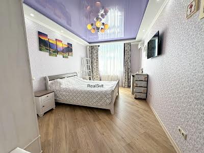 квартира за адресою Воскресенська вул., 14б