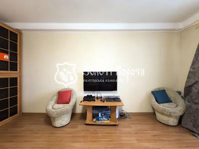 квартира за адресою Автозаводська вул., 25