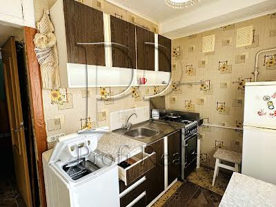квартира за адресою Дарницький бульв., 9