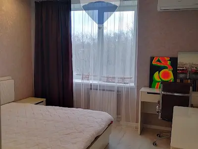 квартира за адресою Миколи Амосова вул., 4