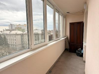 квартира за адресою Кирило-Мефодіївська вул., 2
