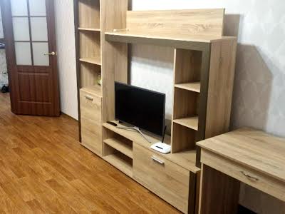 квартира за адресою Софії Русової вул., 3