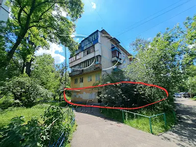 комерційна за адресою Кубанської України вул. (Маршала Жукова), 21-А