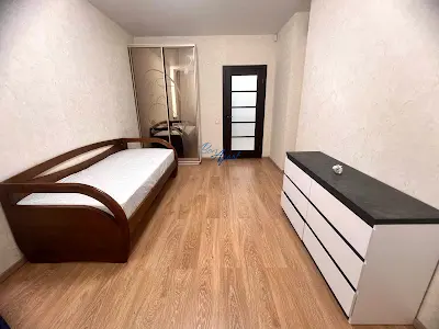 квартира за адресою Регенераторна вул., 4