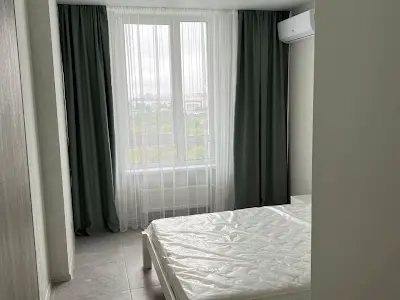квартира за адресою Салютна вул., 2к5