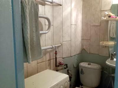 квартира за адресою Познанська вул., 11Б