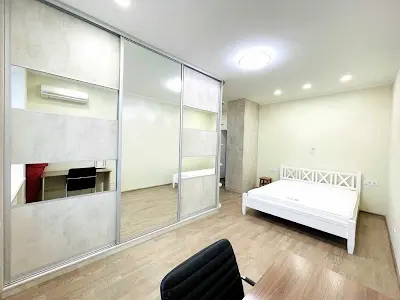 квартира за адресою Коломийський пров., 6