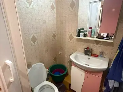 квартира за адресою Зодчих вул., 4