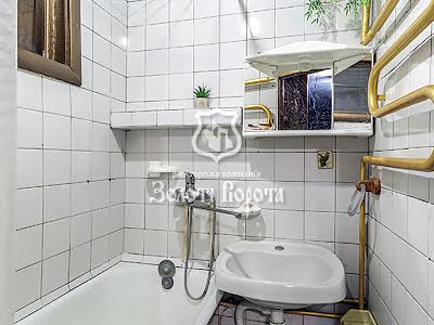 квартира за адресою Верховної Ради бульв., 33/1