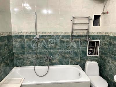 квартира за адресою Дмитрівська вул., 52-Б