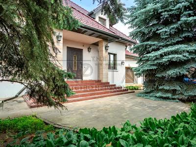 будинок за адресою вул. Центральна