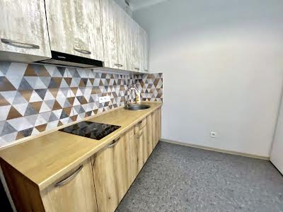 квартира за адресою Ревуцького вул., 40 В