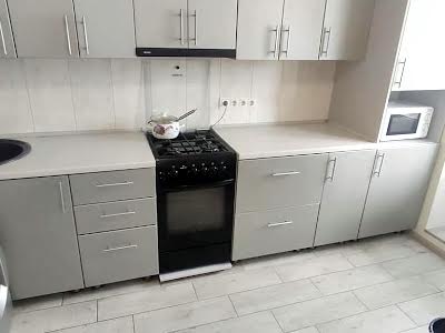 квартира за адресою Михайла Лушпи просп., 5 к5