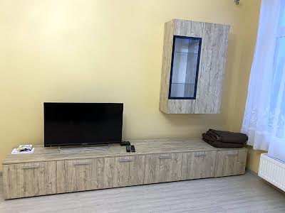 квартира за адресою Євгена Коновальця вул. (Щорса), 36 Е