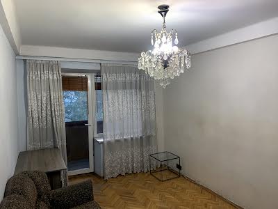 квартира за адресою Новогоспітальна вул. (Щорса пров.), 5