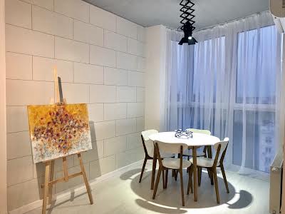 квартира за адресою Київ, Драгоманова вул., 2