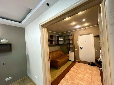 квартира за адресою Бориса Гмирі вул., 15