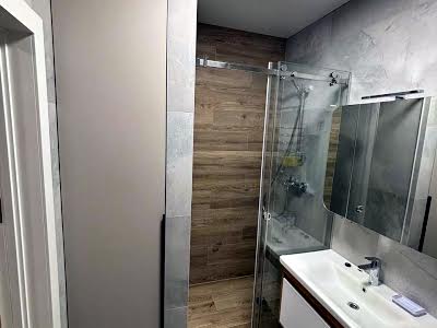 квартира за адресою Олександра Олеся вул., 5-А