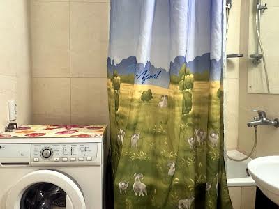 квартира по адресу Ревуцкого ул., 8