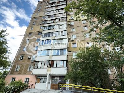 квартира по адресу Чернобыльская ул., 24/26