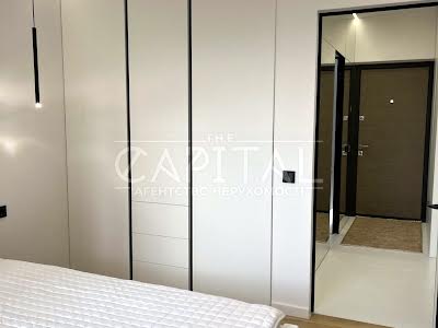 квартира по адресу Салютная ул., 26