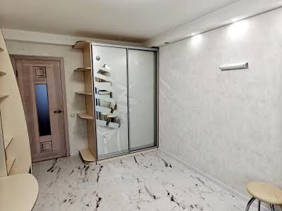 квартира по адресу Днепровская набережная ул., 7-А