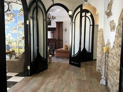 квартира за адресою Волоська вул., 37а