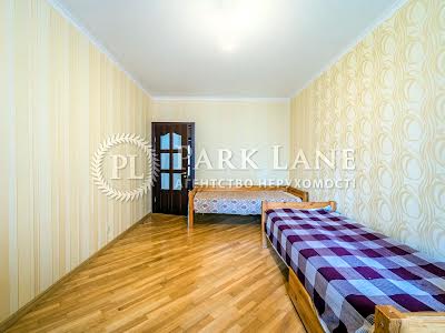 квартира за адресою Урлівська вул., 36