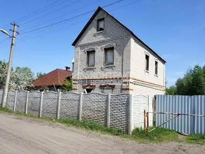 дом по адресу пгт. Безлюдовка, Клубничная ул.