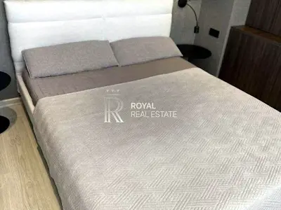 квартира за адресою Київ, Практична вул., 1