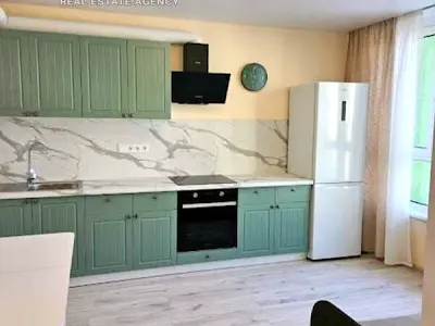 квартира за адресою Михайла Максимовича вул. (Онуфрія Трутенка), 32-А