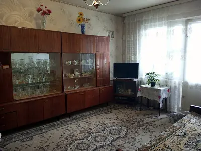 квартира за адресою Йорданська вул. (Лайоша Гавро), 11-Д