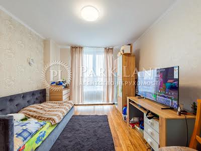 квартира за адресою Оксамитова вул., 9-А