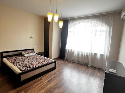 квартира по адресу Киев, Златоустовская ул., 52