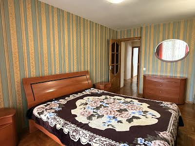 квартира по адресу Киев, Казанская ул., 18