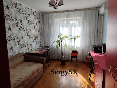 квартира за адресою Анни Ахматової вул., 23