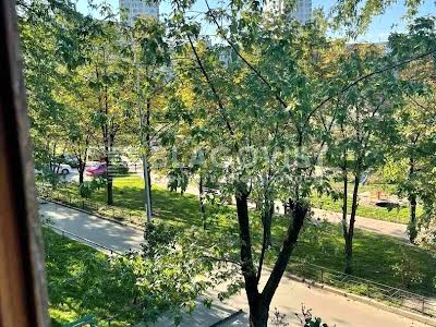 квартира за адресою Павла Тичини просп., 3