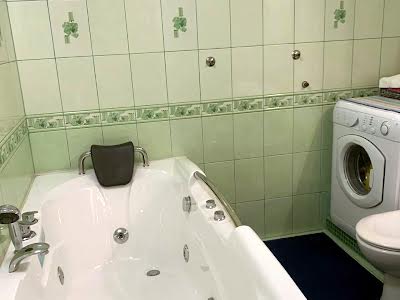 квартира за адресою Шкільна вул., 22-А