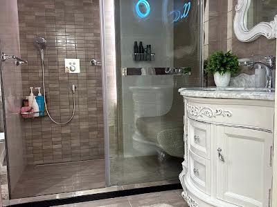 квартира за адресою Джона Маккейна вул. (Івана Кудрі), 7