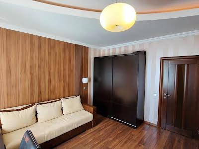 квартира по адресу Дмитриевская ул., 69