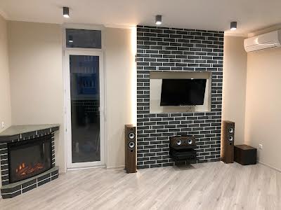 квартира за адресою Олени Пчілки вул., 7