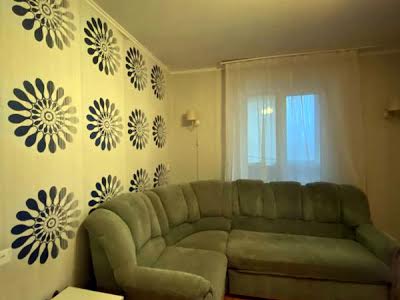 квартира за адресою Паркова вул., 76