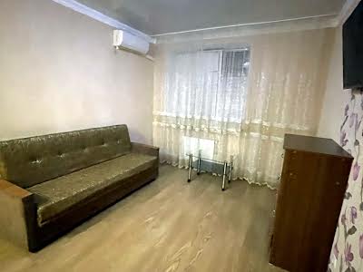 квартира за адресою Боголюбова, 12