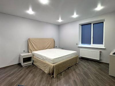 квартира за адресою Франківська, 10